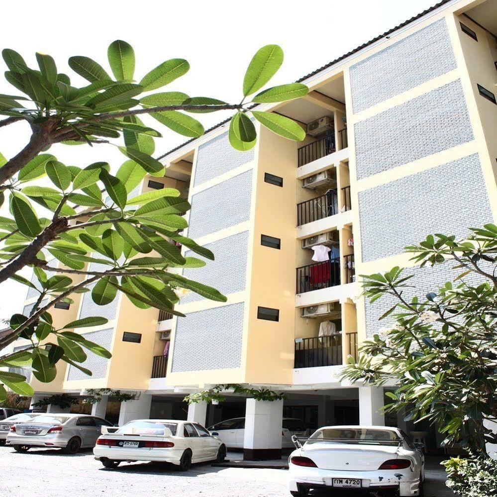 The European Place Bangkok Dış mekan fotoğraf